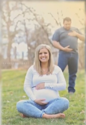 funny maternity photo